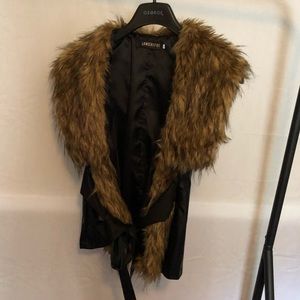 Landshifei Black Faux Leather w/ Faux Fur Trim